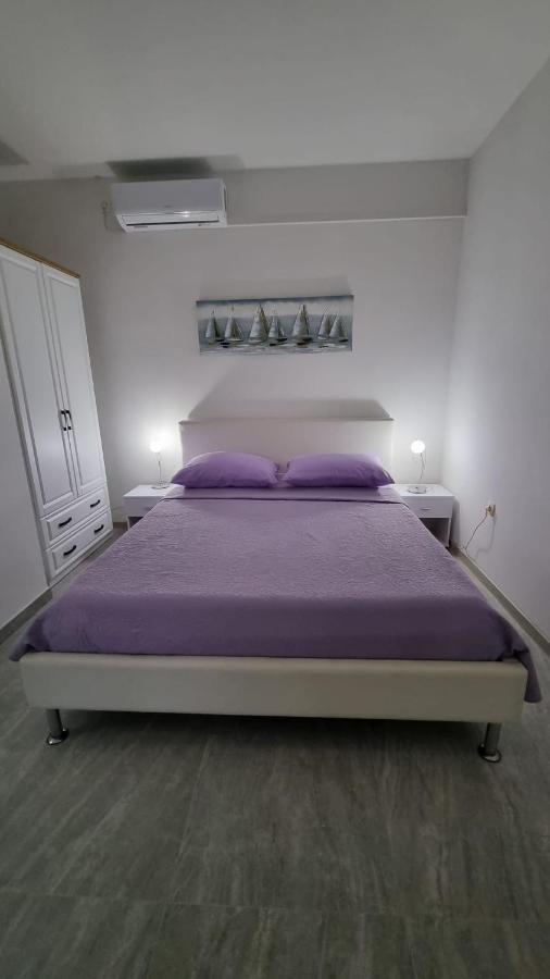 Room Airport Split Kaštela Exteriör bild