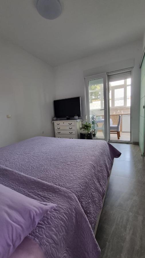 Room Airport Split Kaštela Exteriör bild